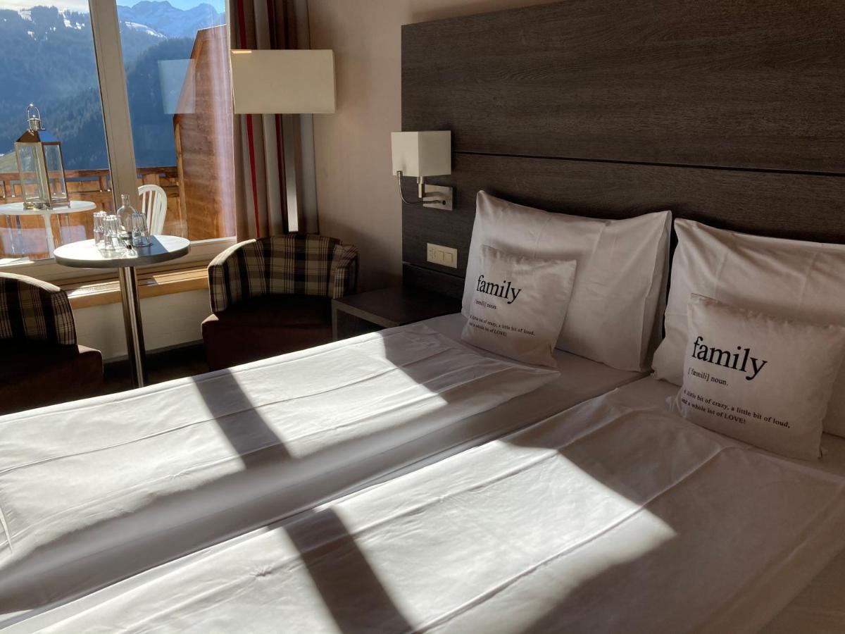 The Sun&Soul Panorama Pop-Up Hotel Solsana Saanen Buitenkant foto